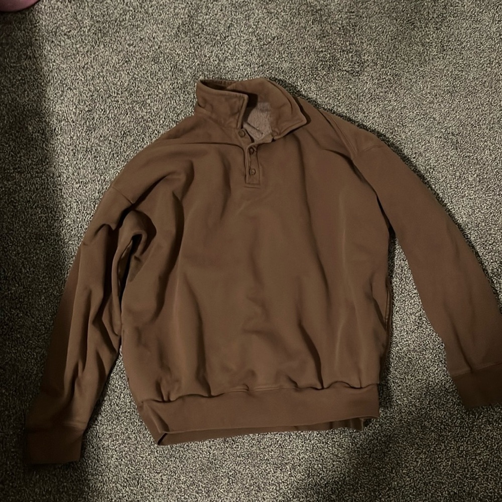 Brown brandy melville sweatshirt